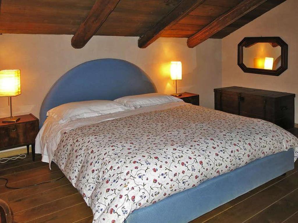 Locanda Del Molino Vecchio Magliano Alfieri Rum bild