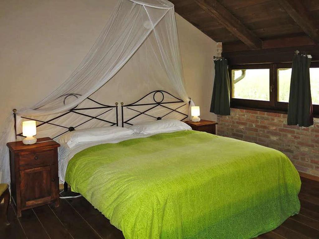 Locanda Del Molino Vecchio Magliano Alfieri Rum bild